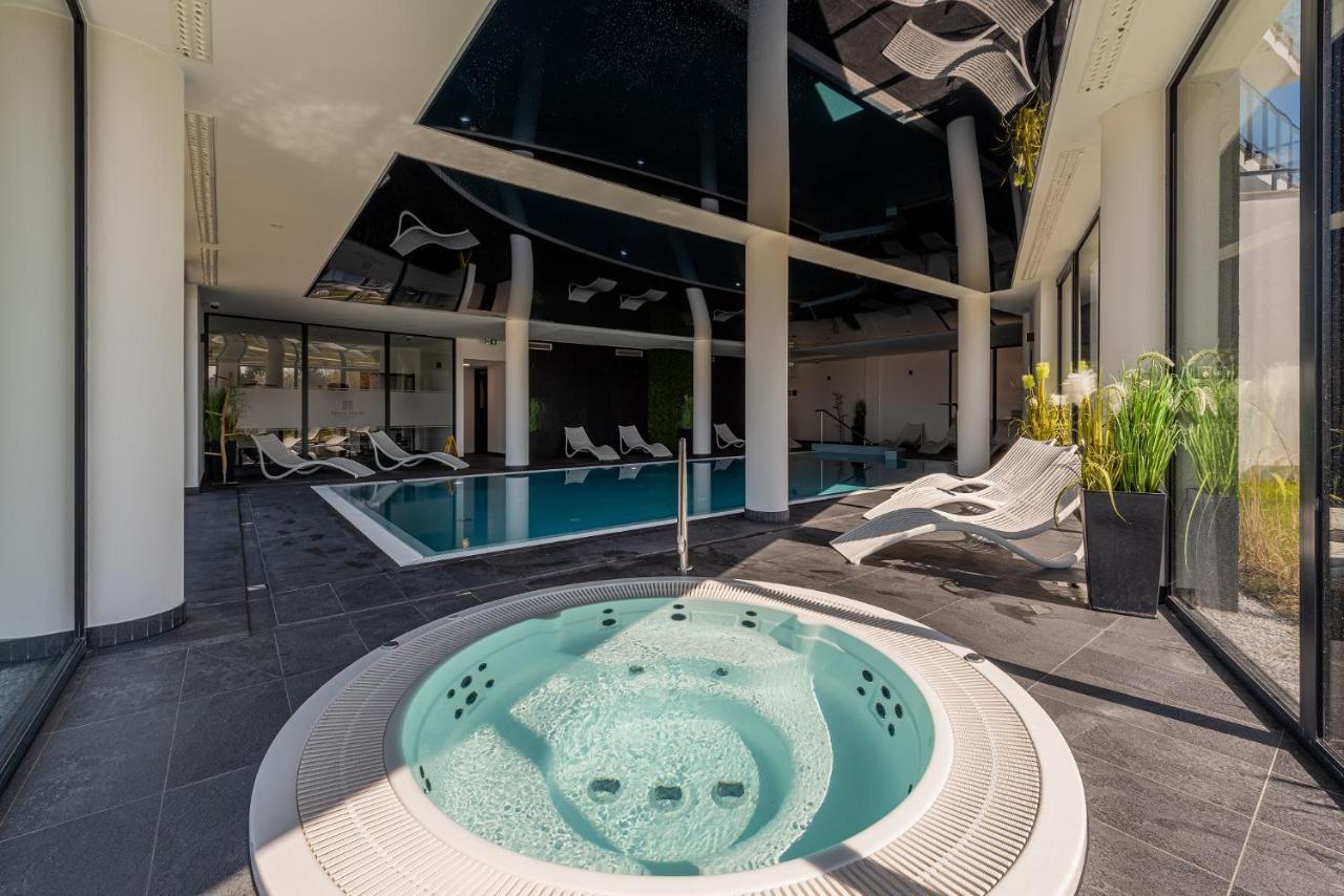 Horyzont Apartamenty - Apartamenty Westin House Sauna, Basen I Silownia コウォブジェク エクステリア 写真
